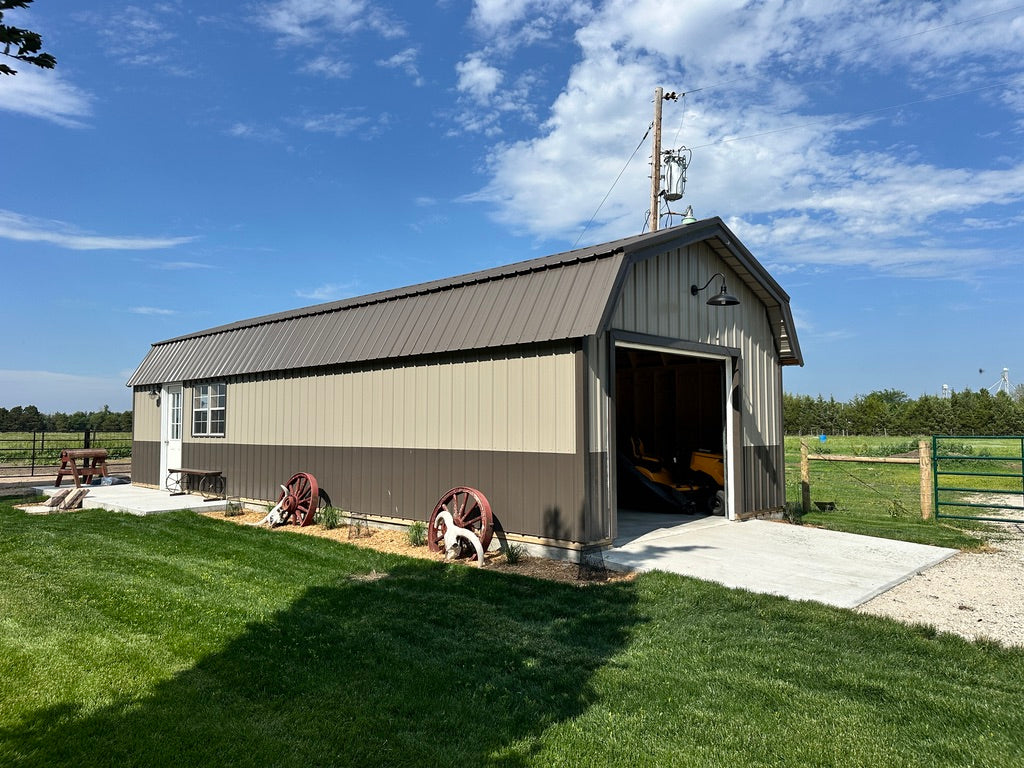 Lofted Garage ★ Tack Room ★ Bullsh**ter Room