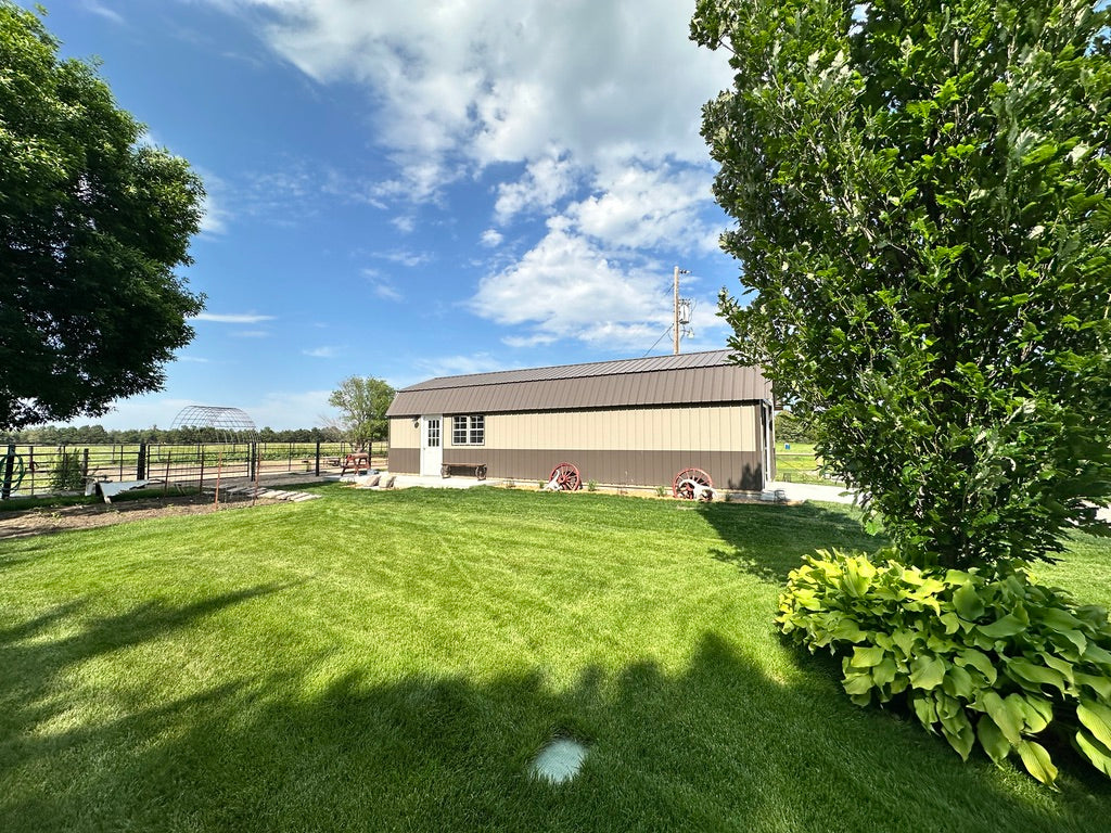 Lofted Garage ★ Tack Room ★ Bullsh**ter Room