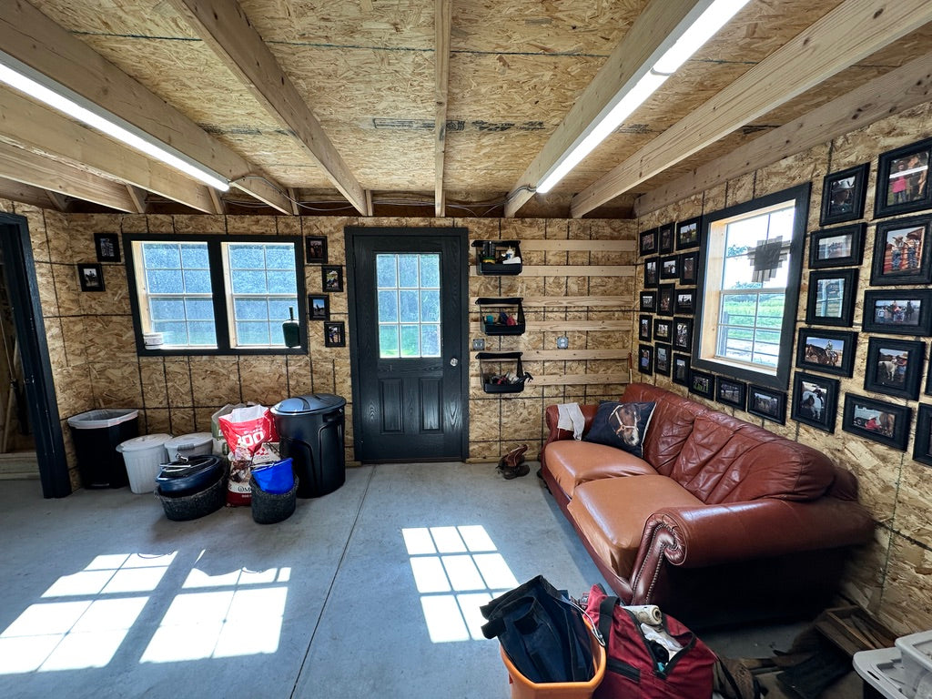 Lofted Garage ★ Tack Room ★ Bullsh**ter Room