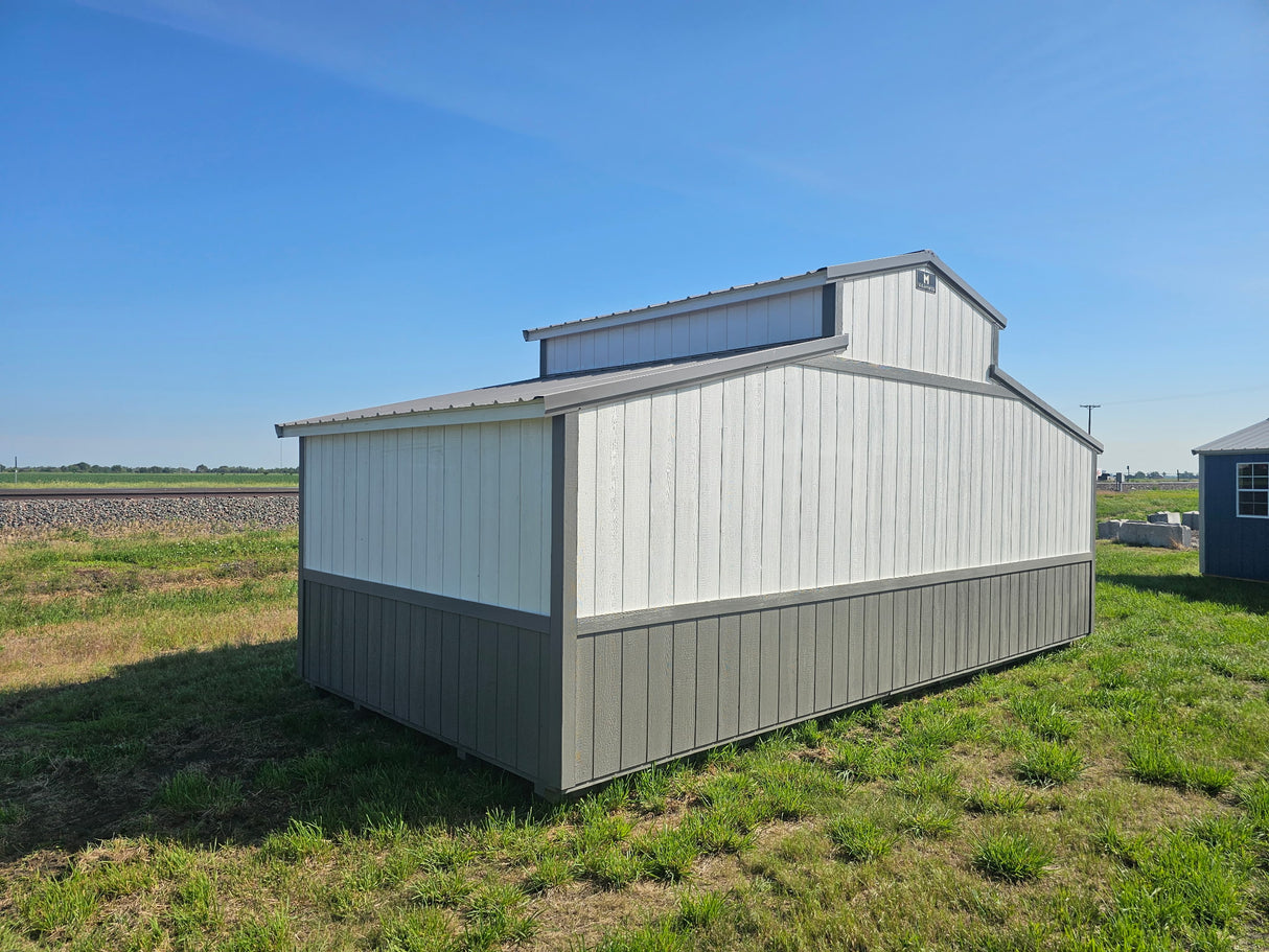12x24 Country Barn - Alda Nebraska Location